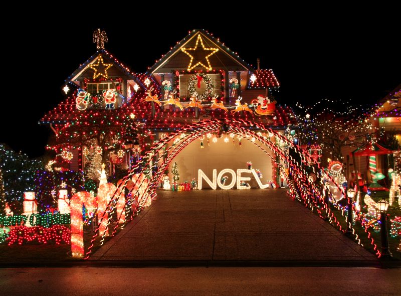 Xmas Lights Installation in Kansas City, KS